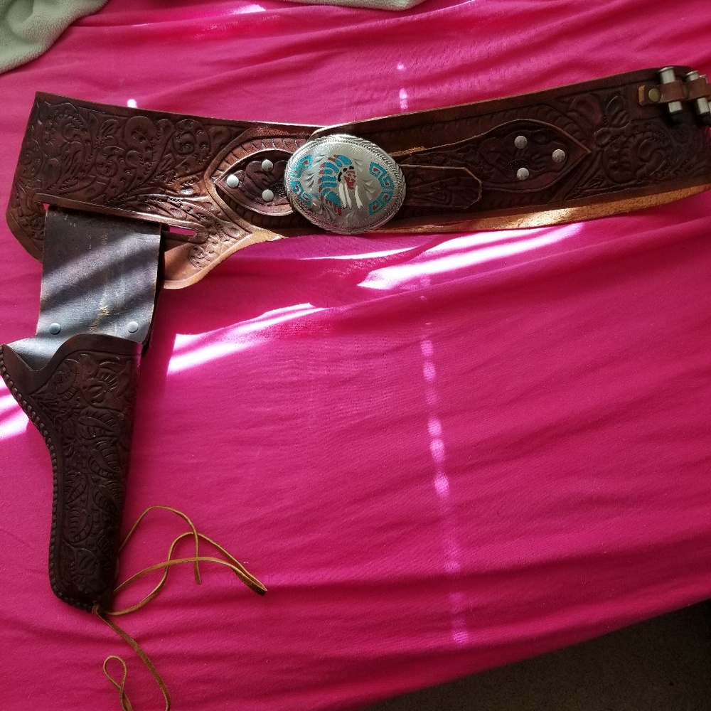 Mans handmade gun belt